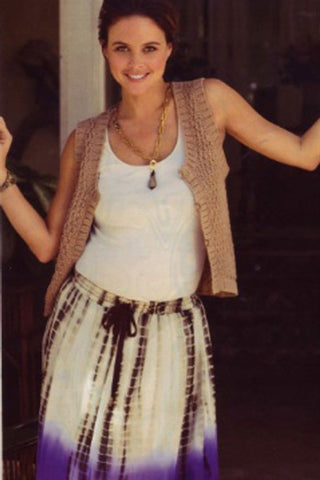Elle Macpherson wearing Single Tahitian Pearl Choker