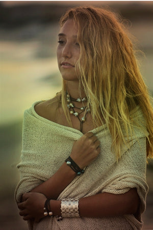 Single Tahitian Pearl Wrap